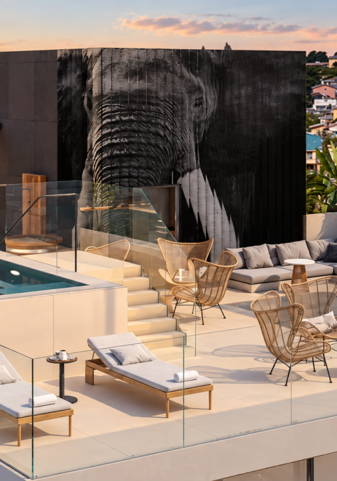 Dolce Vita | Beachfront Condo