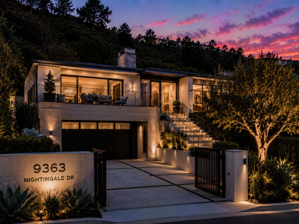 72 Carlyle